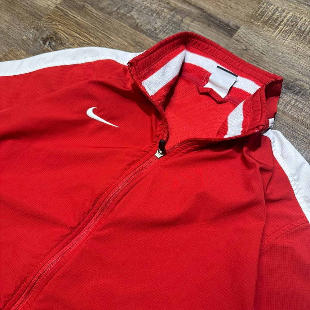 Nike Windbreaker Jacket - Picture 2 of 4